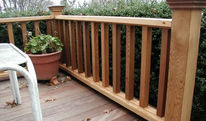 All-cedar wood railing